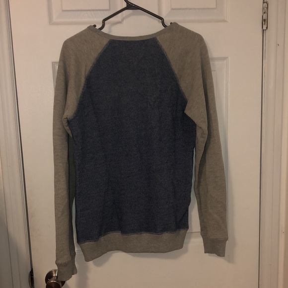 Tommy Hilfiger dressy crewneck - Picture 2 of 3